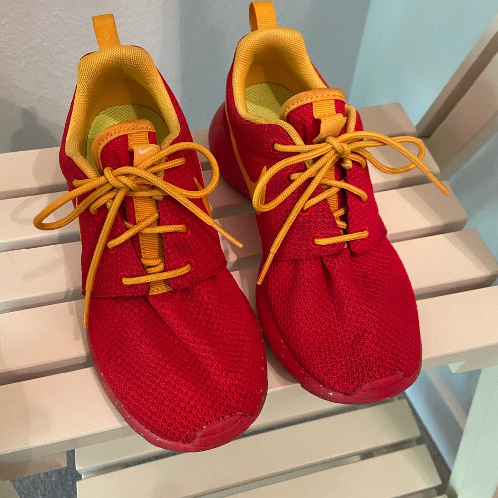 Nike ID custom USC Trojans fan sneaker